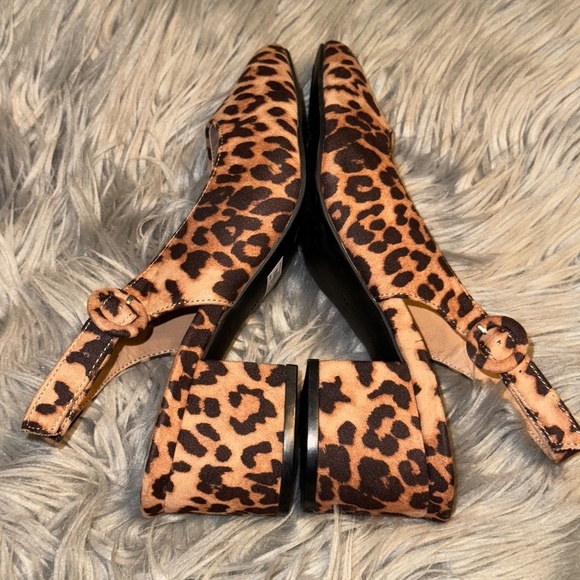 EUC Torrid Pointed Toe Slingback Pump Leopard Print Size 8W 8 Wide - Picture 4 of 10